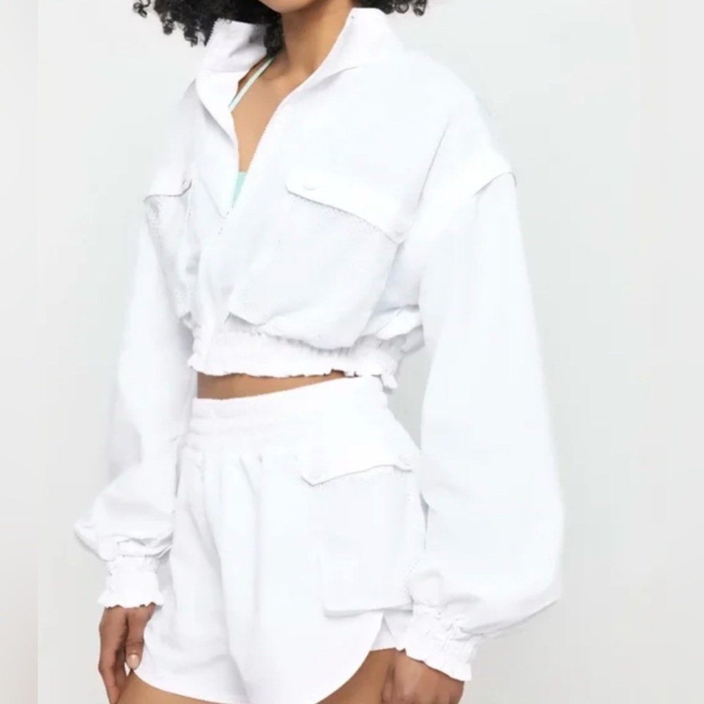 SET Spiritual Gangster - BRIDGETT CROP ZIP JACKET & SHORTS -NWT - WHITE sz Small